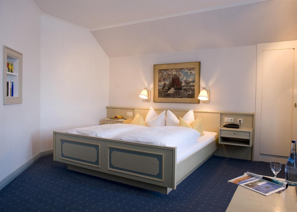 Wenningstedt-Braderup Hotel Friesenhof חדר תמונה