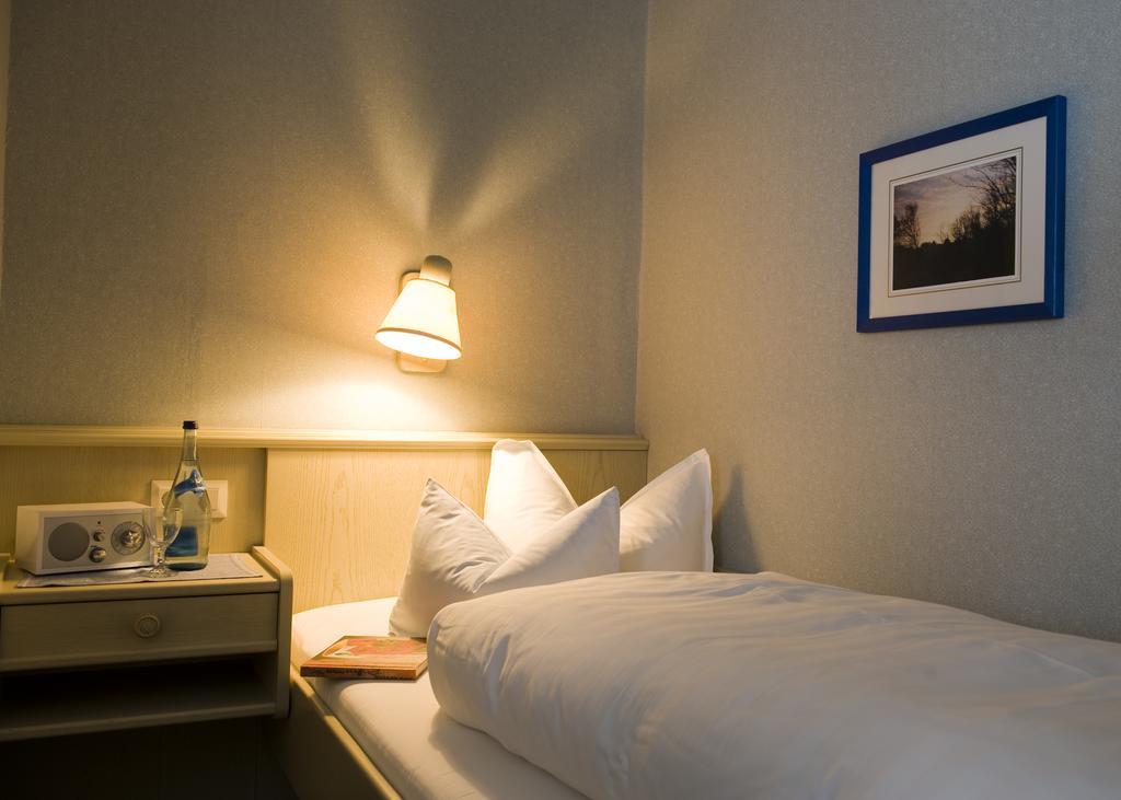 Wenningstedt-Braderup Hotel Friesenhof חדר תמונה